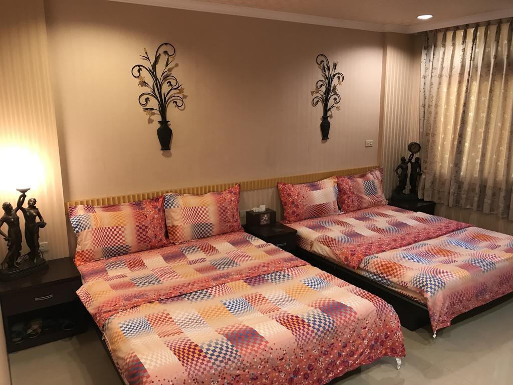 Hefeng Ting Homestay Hengchun Old Town Exterior foto