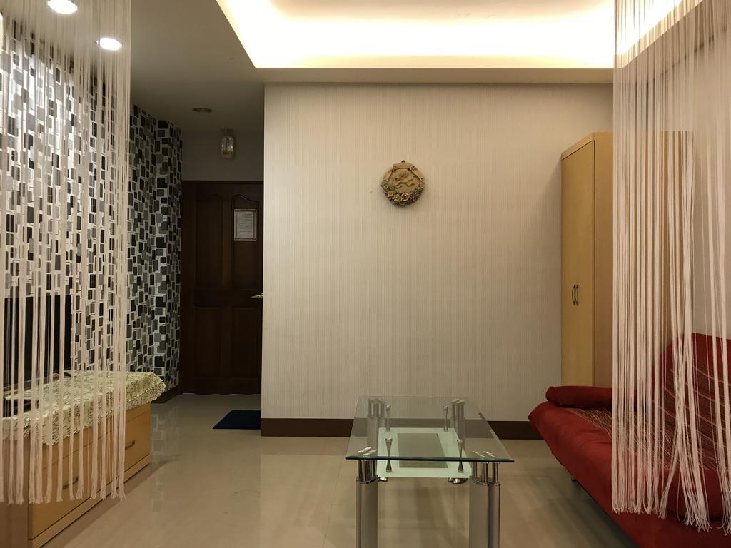 Hefeng Ting Homestay Hengchun Old Town Exterior foto