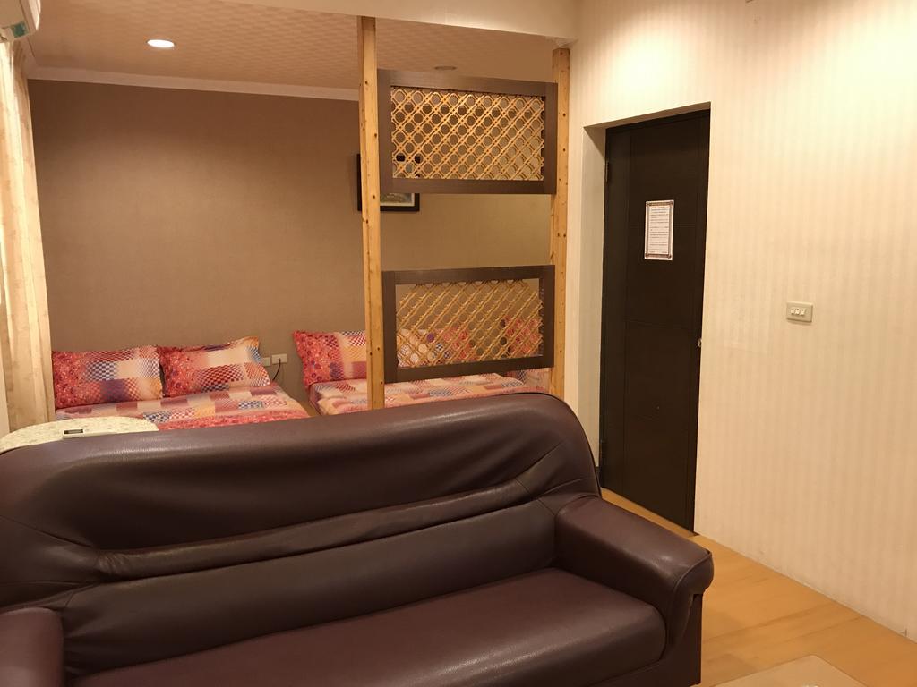 Hefeng Ting Homestay Hengchun Old Town Exterior foto