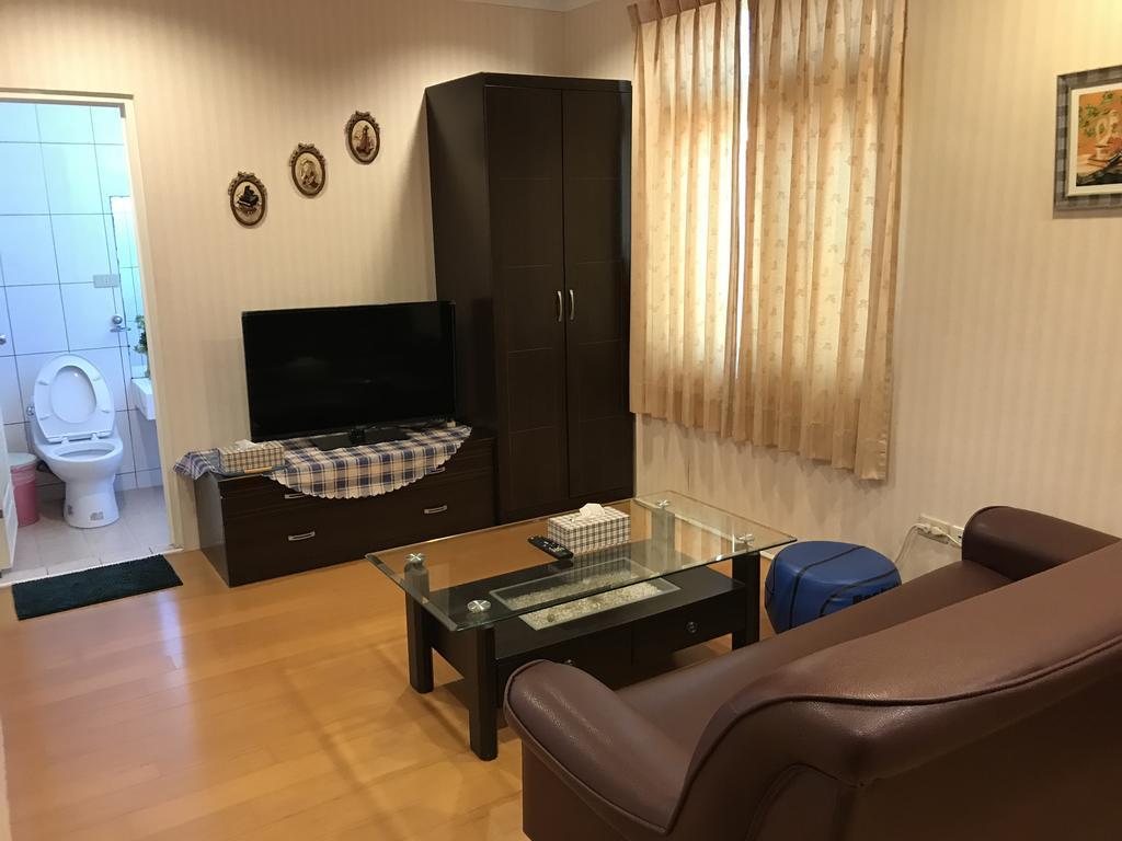 Hefeng Ting Homestay Hengchun Old Town Exterior foto
